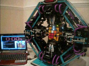 Szupergyors Rubik kocka kirak� robot