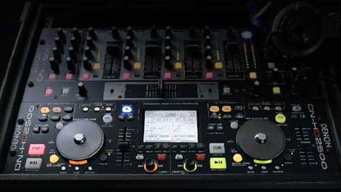 DENON-DJ hard disk player